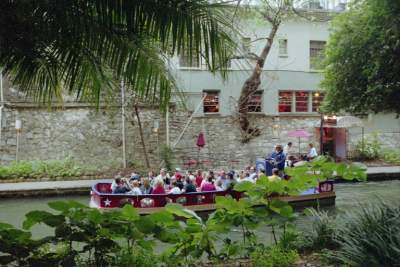TEXAS S.A. RIVERWALK.JPG